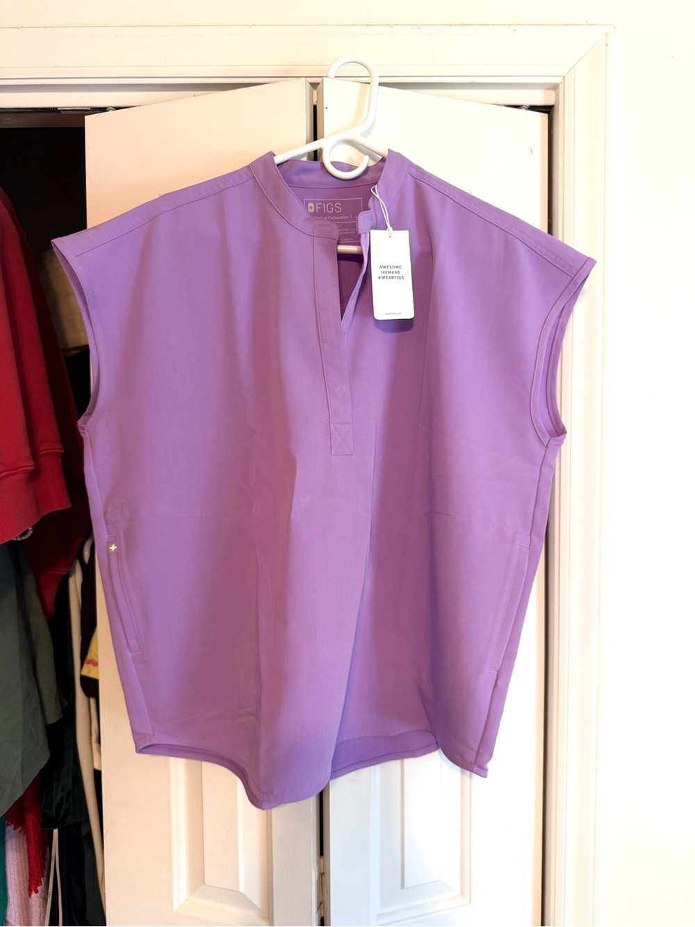 FIGS Women's Lilac Dawn Rafaela™ Oversized Scrub Top